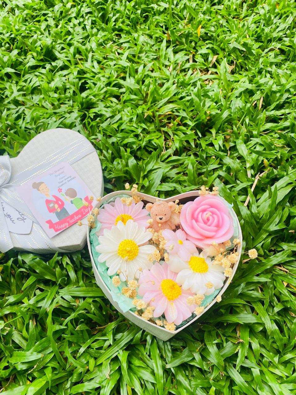 Heart-Shaped Flower Candle Box – With Love